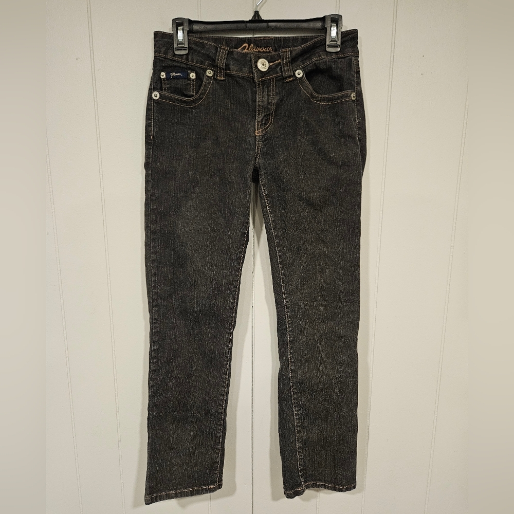 Flavour by Bubblegum Jeans Petite 8P Black Denim Straight Leg 28x28 Flap Pockets